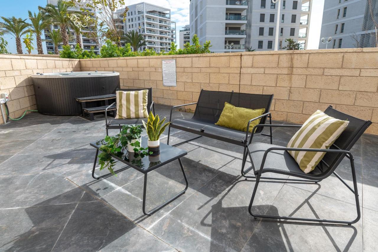 Achziv Sea&Sun Apartment Nahariya Bagian luar foto
